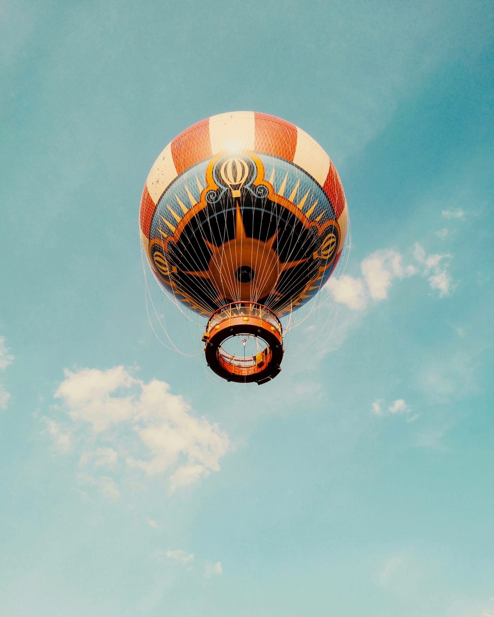 white and orange hot air balloon